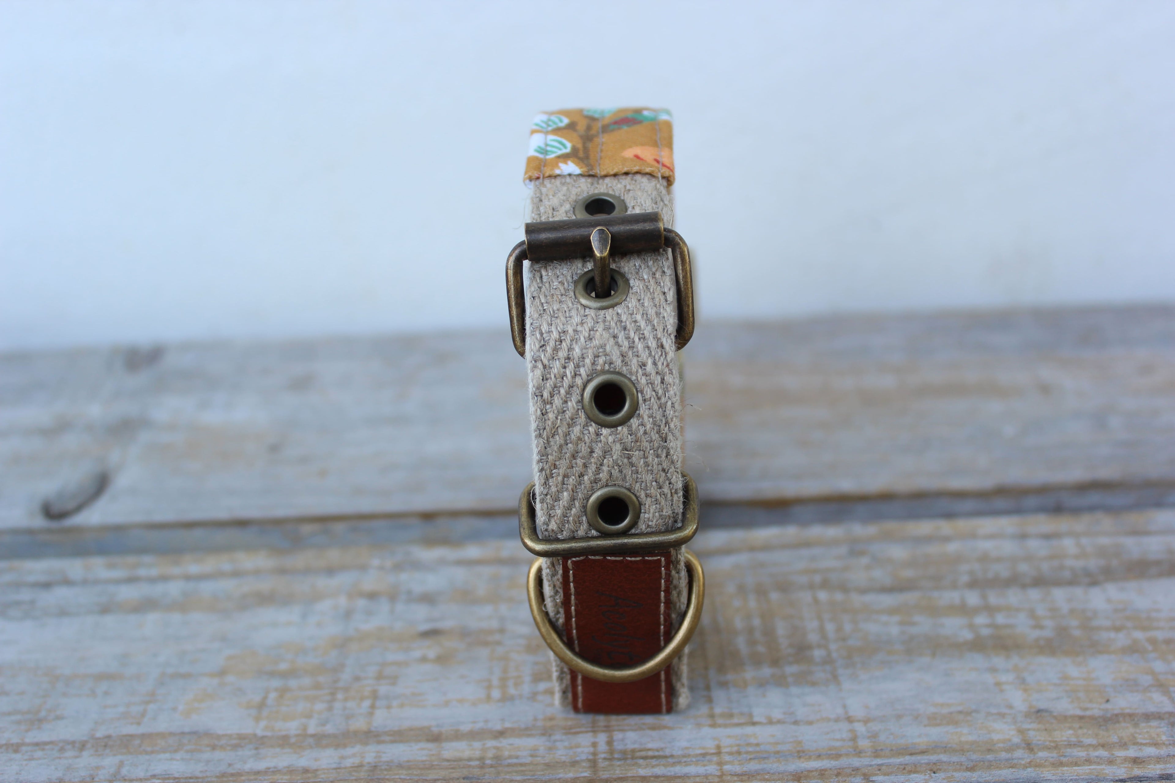 Collier boucle LIN-croyable Zanzi safran